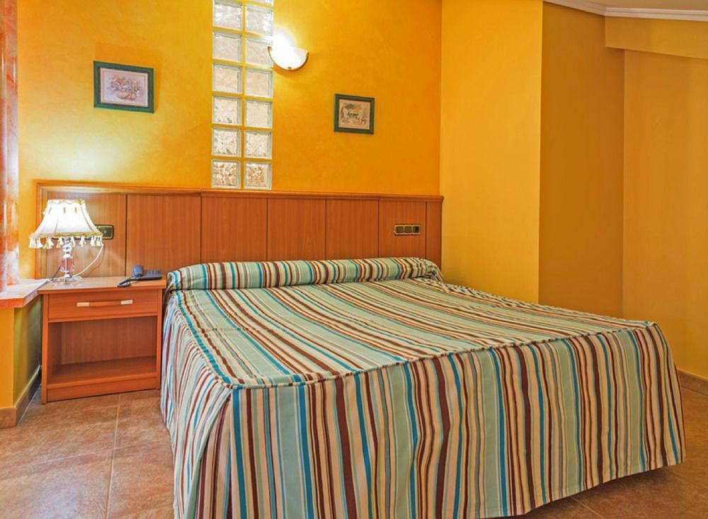 Hotel Real De Castilla Tordesillas Dış mekan fotoğraf