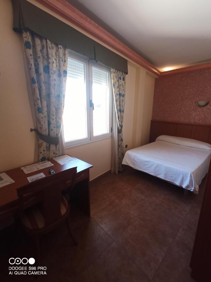 Hotel Real De Castilla Tordesillas Dış mekan fotoğraf