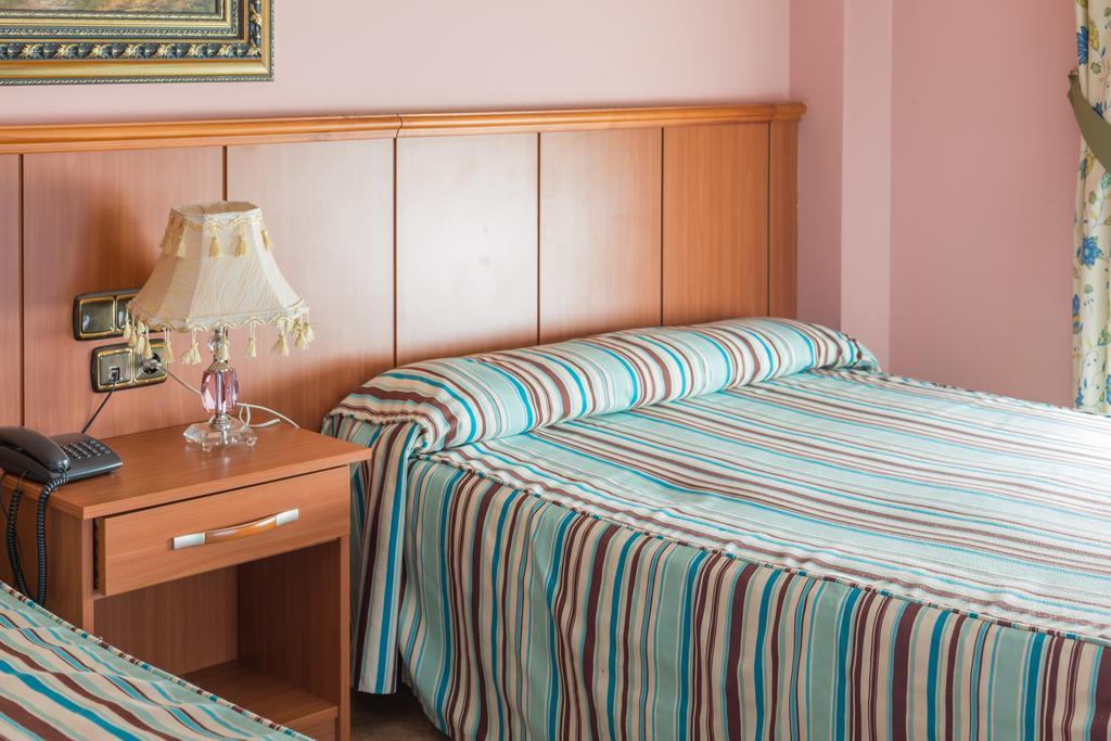 Hotel Real De Castilla Tordesillas Dış mekan fotoğraf